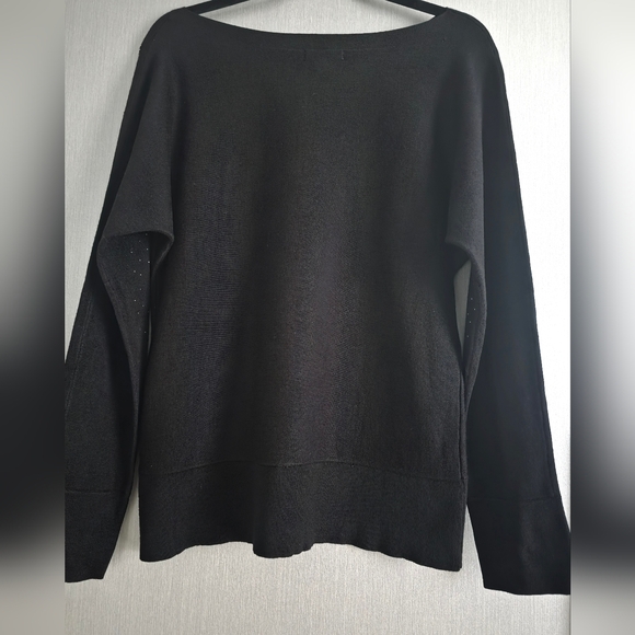 Spanner Rhinestone And Pearl Embellishment Sweater Sz Medium - Picture 3 of 8